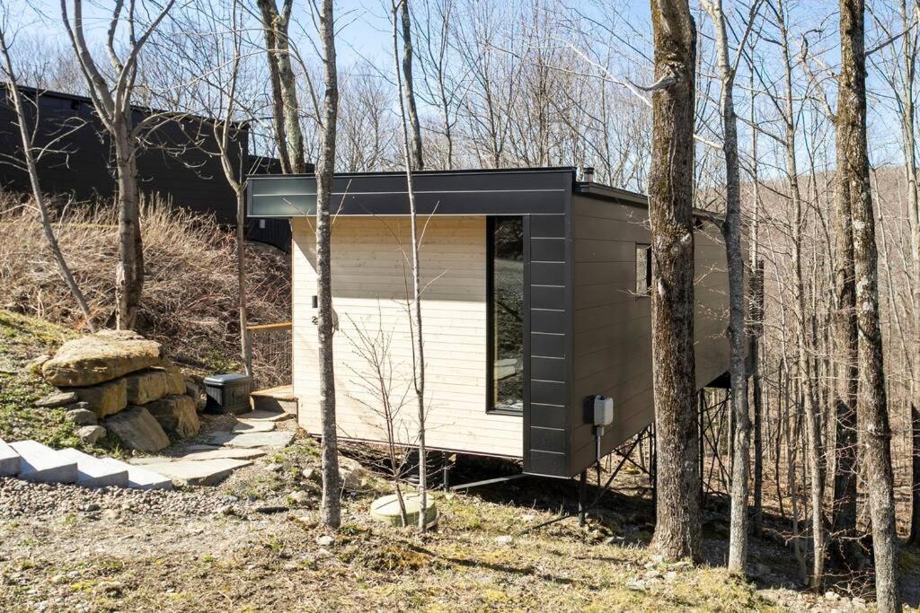 Cabin Sutton 252 - En Harmonie Avec La Nature! Villa Eksteriør billede